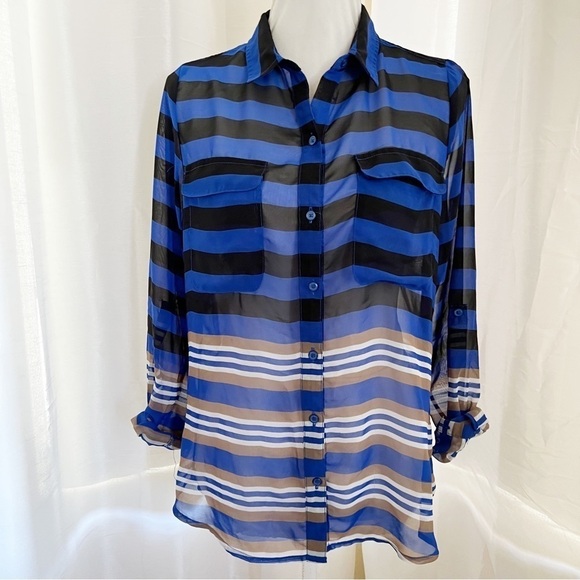 Striped button down shirt size Medium - Picture 1 of 6